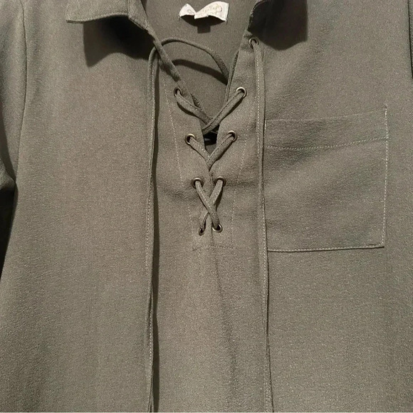 Mud Pie Kinsley Lace Up Dress Olive size S - Picture 4 of 8